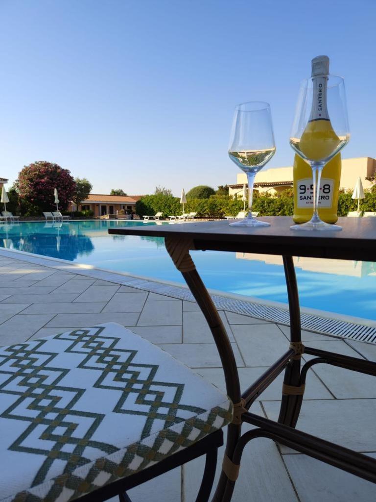 La Fenice Resort Olbia Buitenkant foto