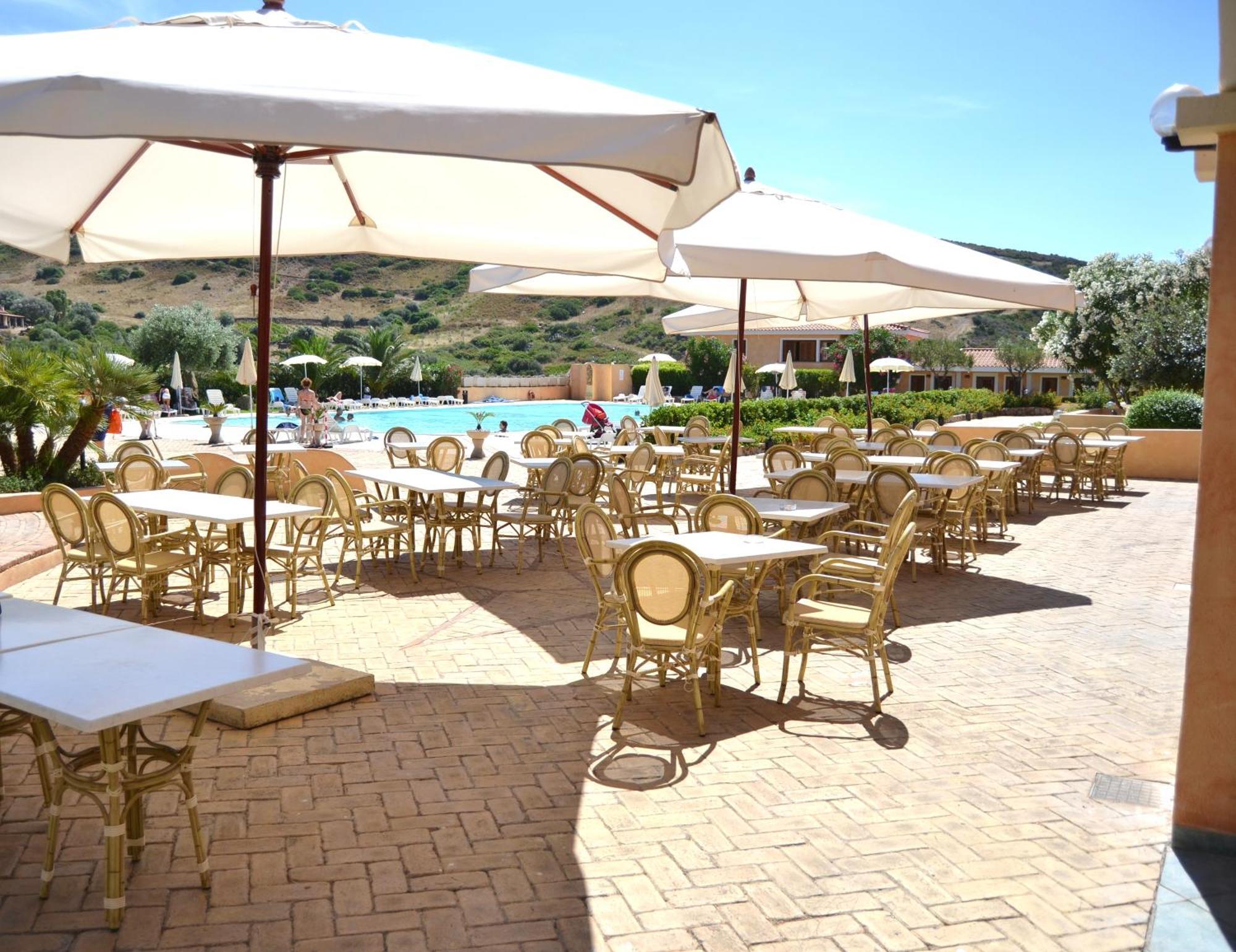 La Fenice Resort Olbia Buitenkant foto